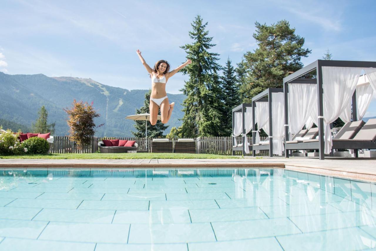 Hotel Waldhof Perca Exterior photo